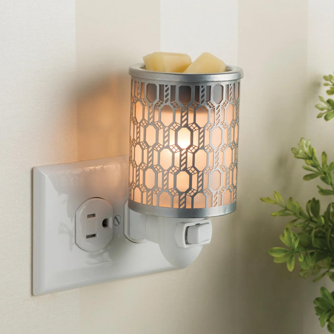 Filigree Pluggable Wax Warmer